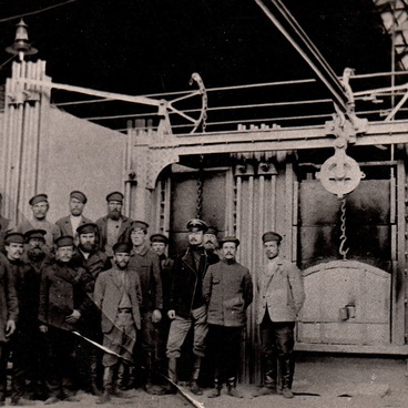 Мартеновский цех в 1904 году