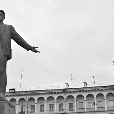Площадь Владимира Маяковского