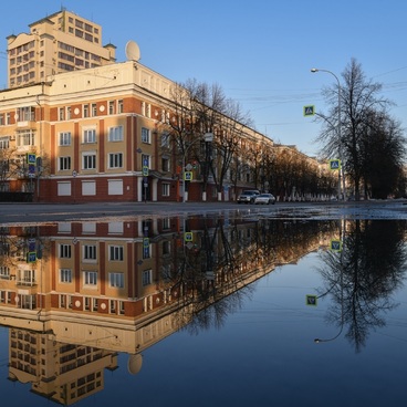 Остановка «Улица Николая Островского»