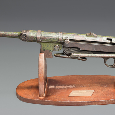 Пистолет-пулемет MP-40