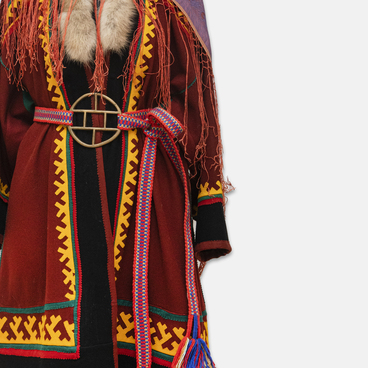Летняя одежда Нойця
