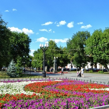 Сквер им. В.С. Петрова