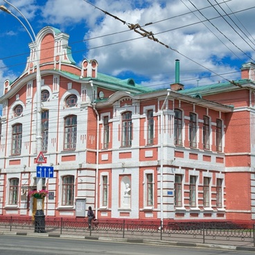 Музыкально-педагогический институт