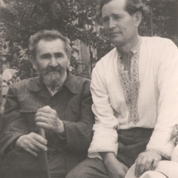 Художники Я.Я. Вебер и Н.В. Куховаренко